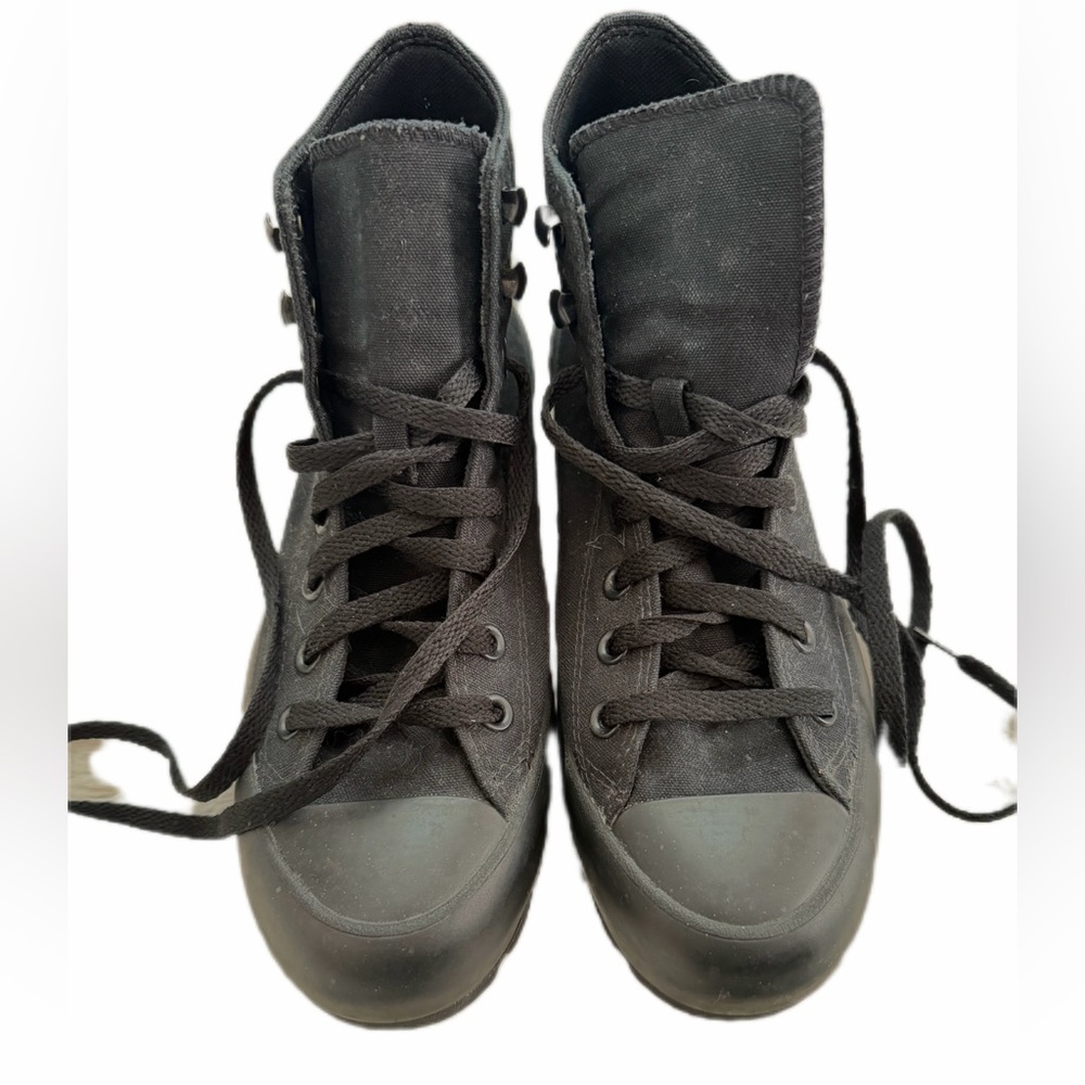 Women’s Black Lace-Up High-Top Boots